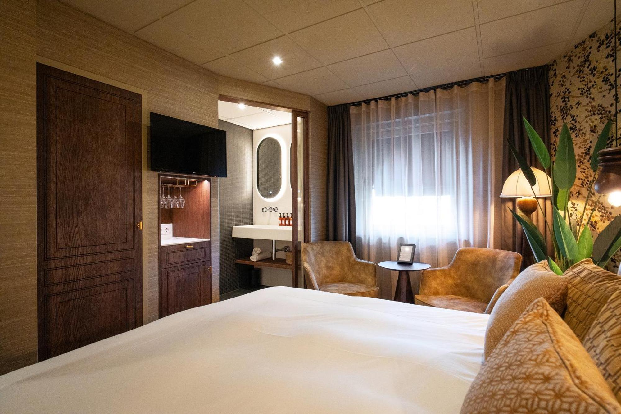 Boutique Hotel De Smulpot Den Burg Bagian luar foto